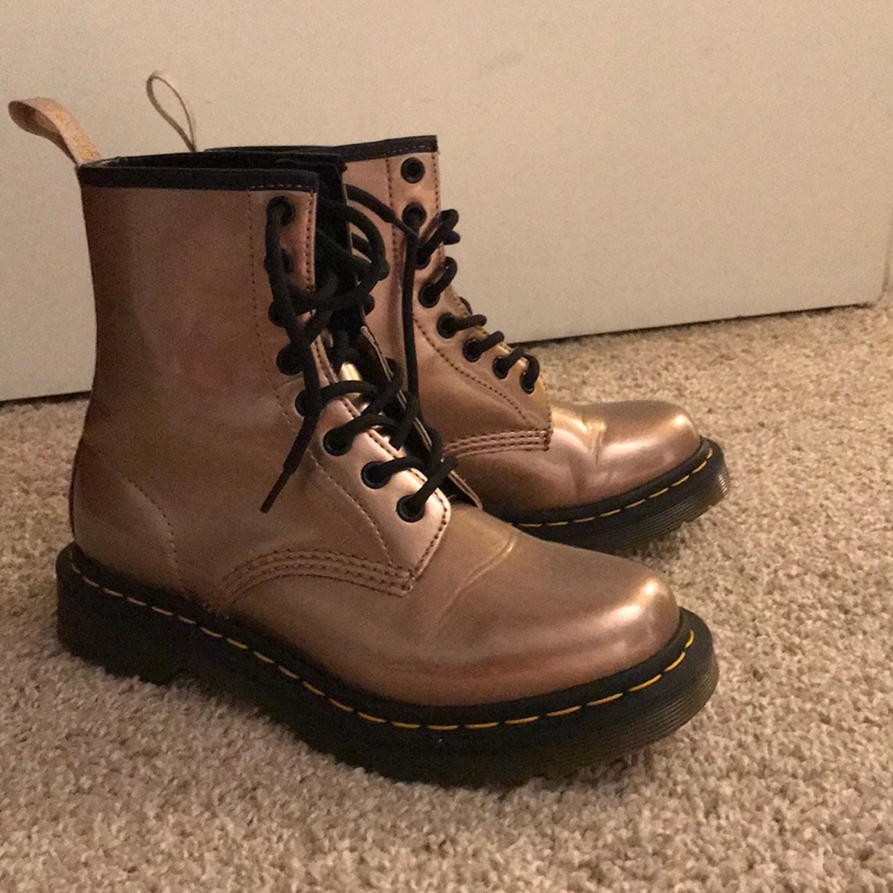 Dr. Martens 1460 Vegan Rose Gold